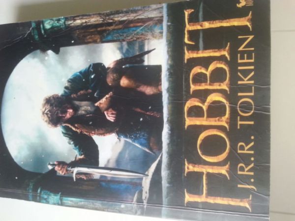 okładka książki "Hobbit"