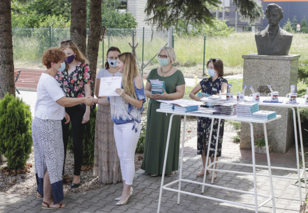 Rodanie dyplomów za konkursy