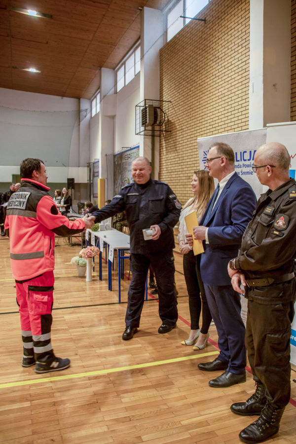 Turniej Pierwszej Pomocy „Już 8klasista wie, jak życie ratuje się” fotorelacja