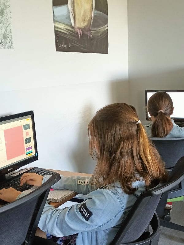 Mobilność osób uczących się i kadry (KA121-VET) Projekt numer 2021-1-PL01-KA122-VET-000017142 "Uczeń w strefie nowych technologii"