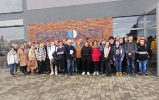 W ramach współpracy ZST z firmą Gawroński uczniowie z naszej szkoły wzięli dzisiaj udział w spotkaniu z pracownikami firmy
